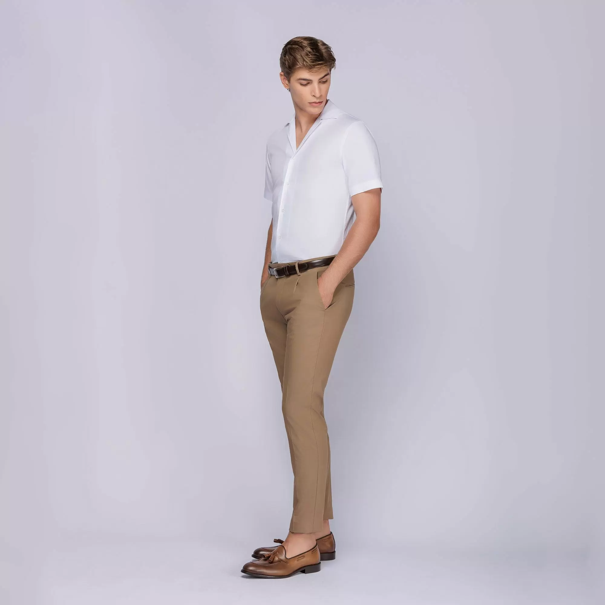 The Trousers Dress up, Dress Down Uniqlo pants dress up or down with ease.  Wide & pleated or clean & tapered, there's a pair for eve... | Instagram